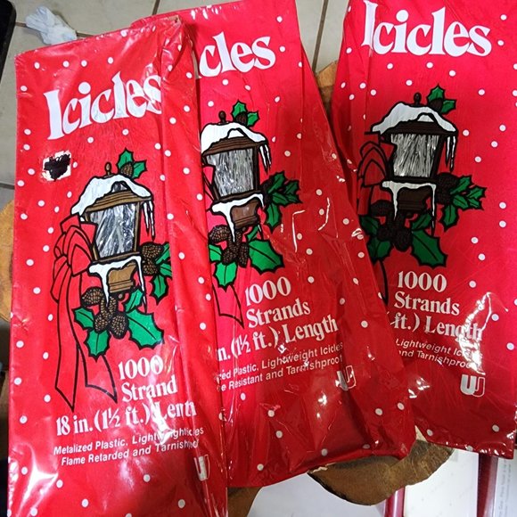 Lot of Various Christmas Items - Picture 1 of 3